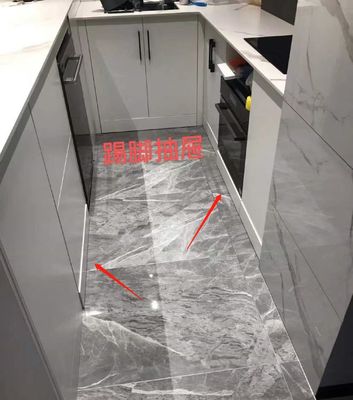 橱柜底部怎么封