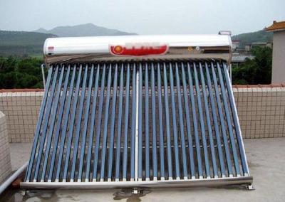 清洗太阳能热水器