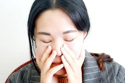 换季节长痘痘如何调理