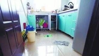 厨房位置在漏水漏水