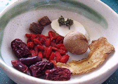 坐月子能吃茯苓吗