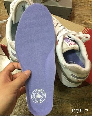 怎么去除篮球鞋里的臭味? 篮球鞋有脚臭味怎么洗