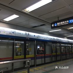 广州洛溪地铁站