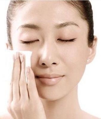 治痘痘时候能吃香蕉吗