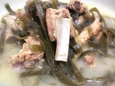 月子里能吃海带排骨汤吗