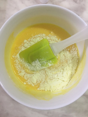 菠萝能和奶粉一起吃吗