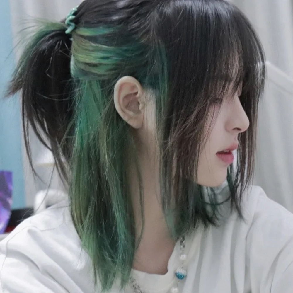 日系发型女