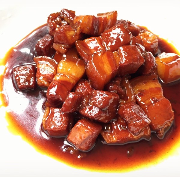 一斤红烧肉放多少酱油