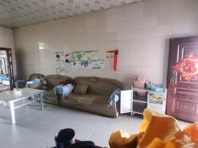 客厅门对着厨房怎么办