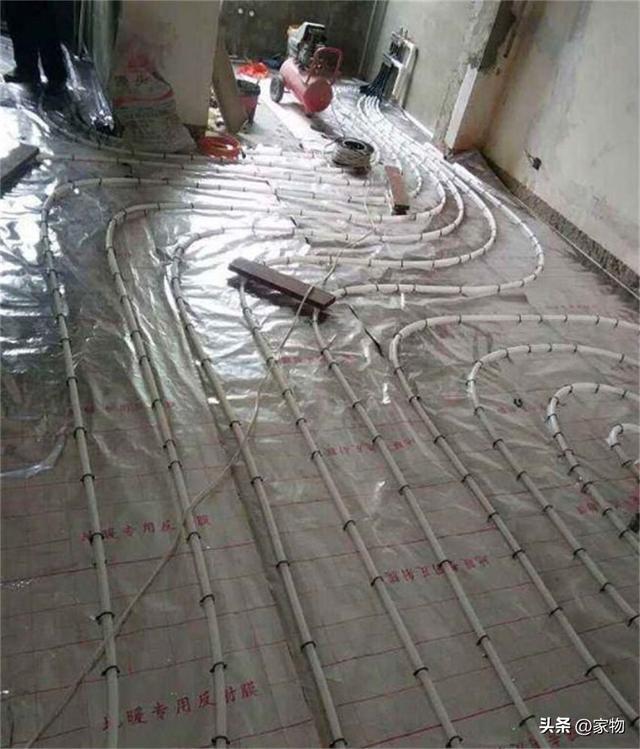 地板瓷砖铺设工序