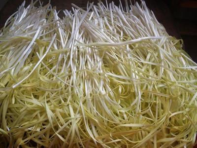 黄韭肉钉的制作方法