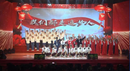 共赴征途这首歌是谁唱的