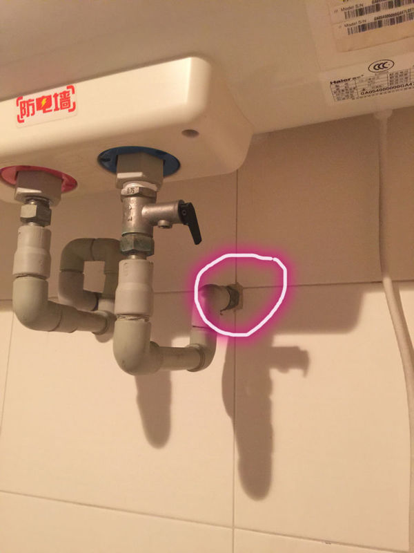 厨房的不出热水器