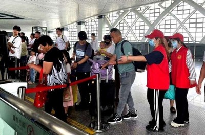 高铁乘客携带物品规定