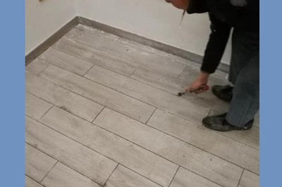 地板砖什么清理干净
